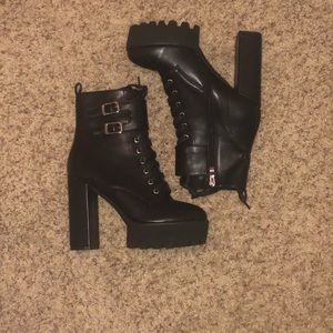 Black Chunky Booties